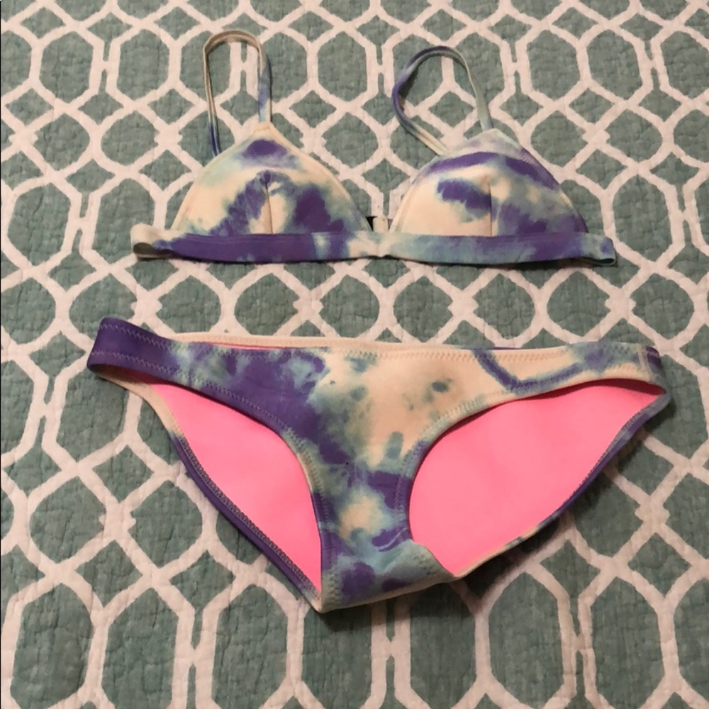 Triangl Bikini